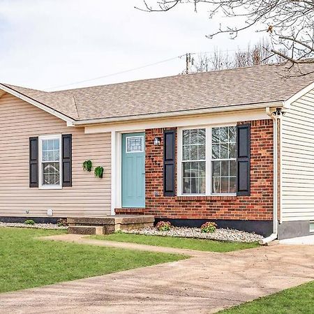 Essential Escape Radcliff Exterior foto